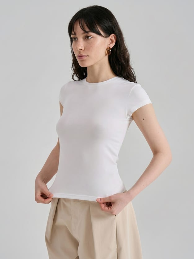 Футболка приталенная с коротким рукавом