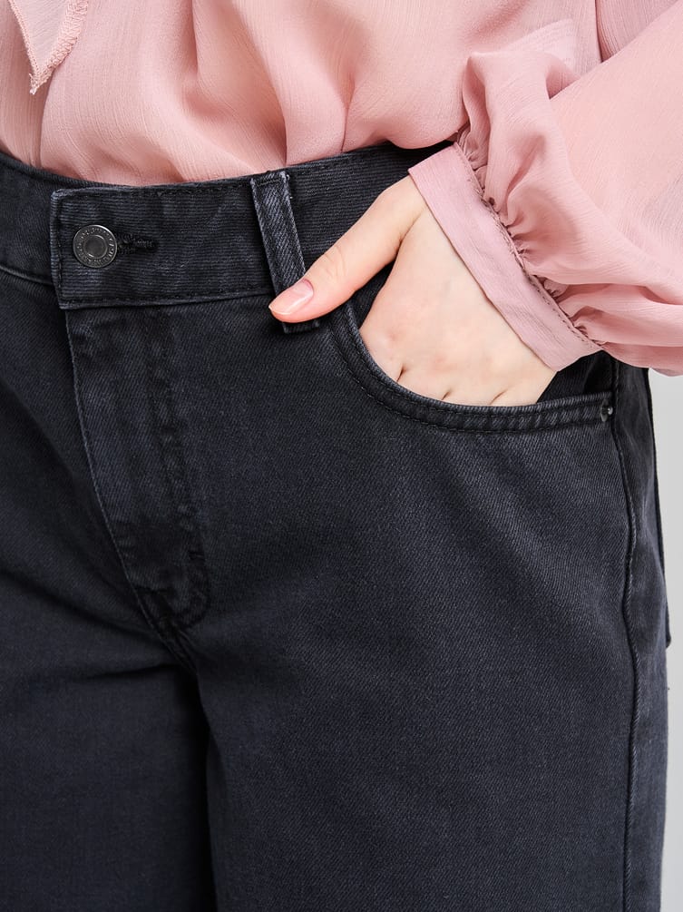 Джинсы багги с вареным эффектом