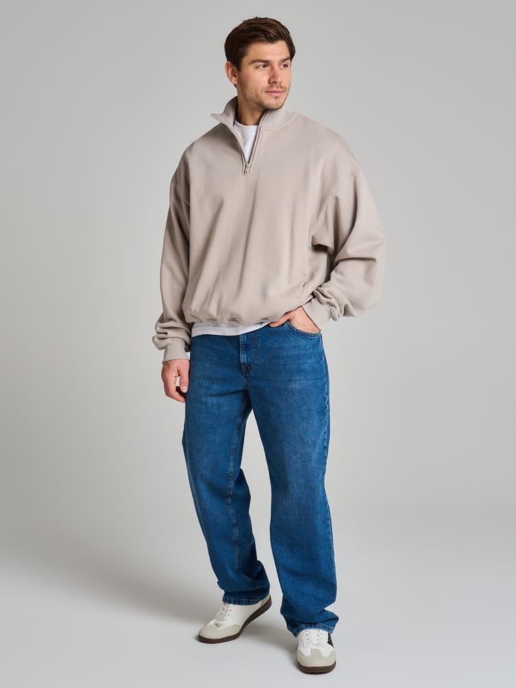 Широкие повседневные джинсы