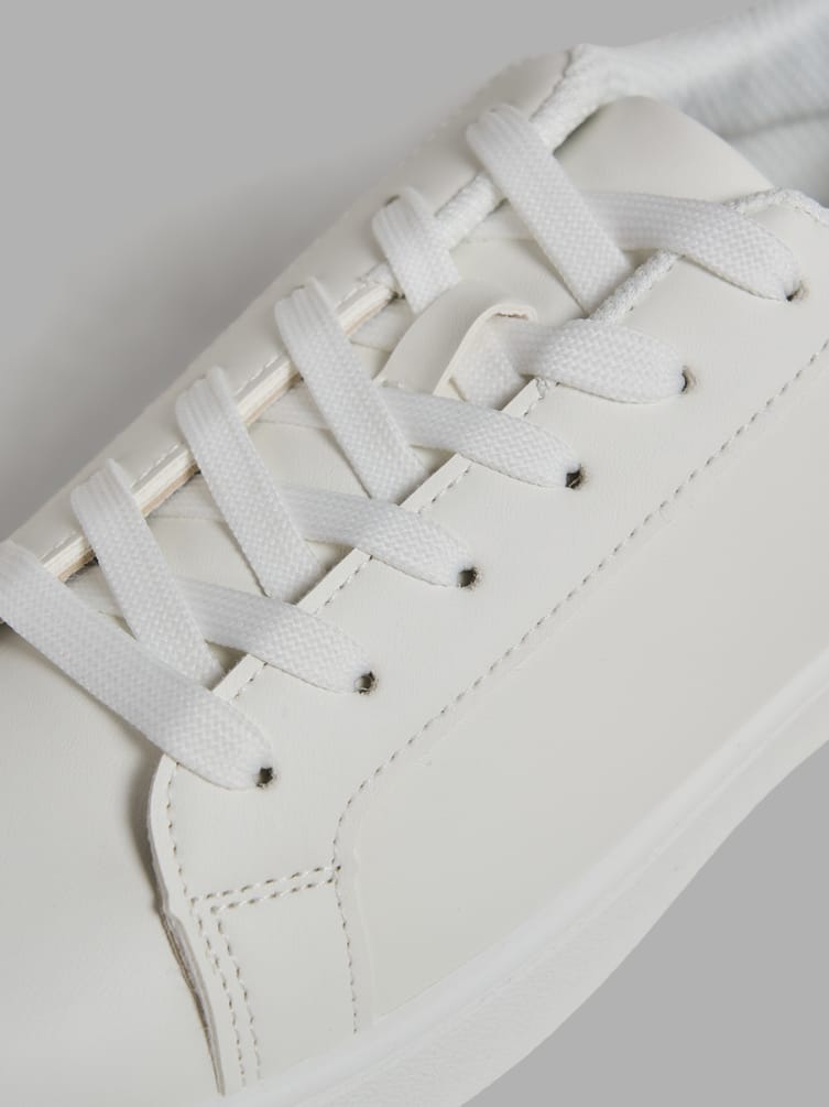 Кроссовки низкие классические