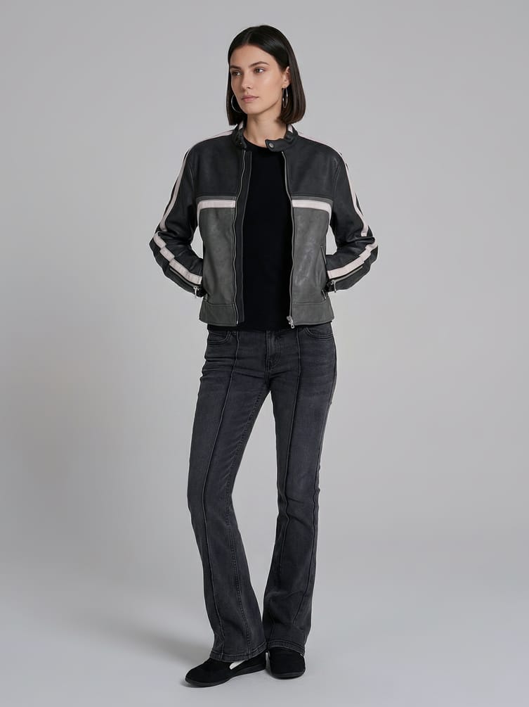 Футболка приталенная из вискозы