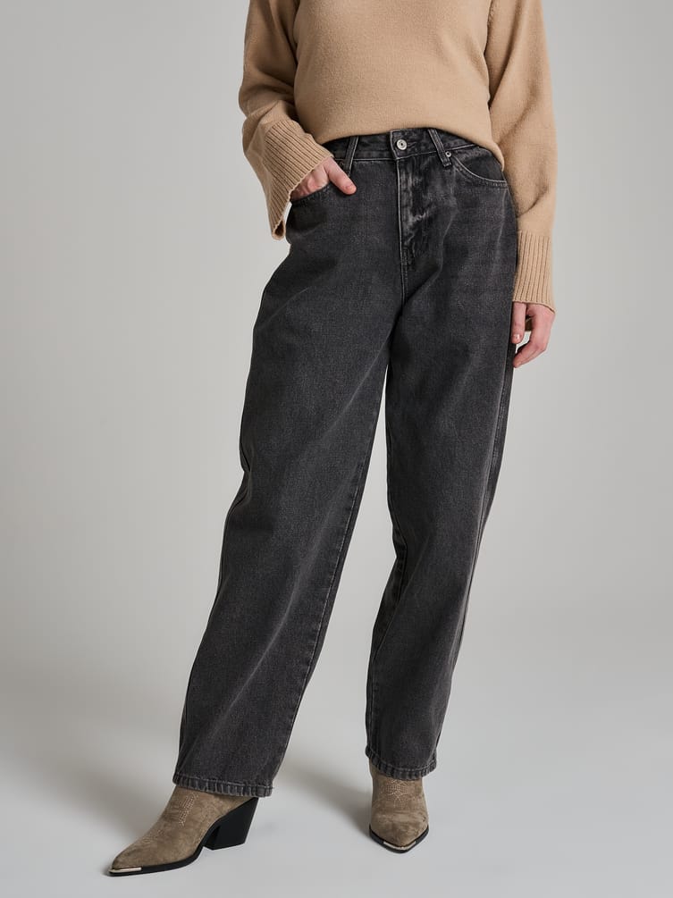 Джинсы зауженные Balloon