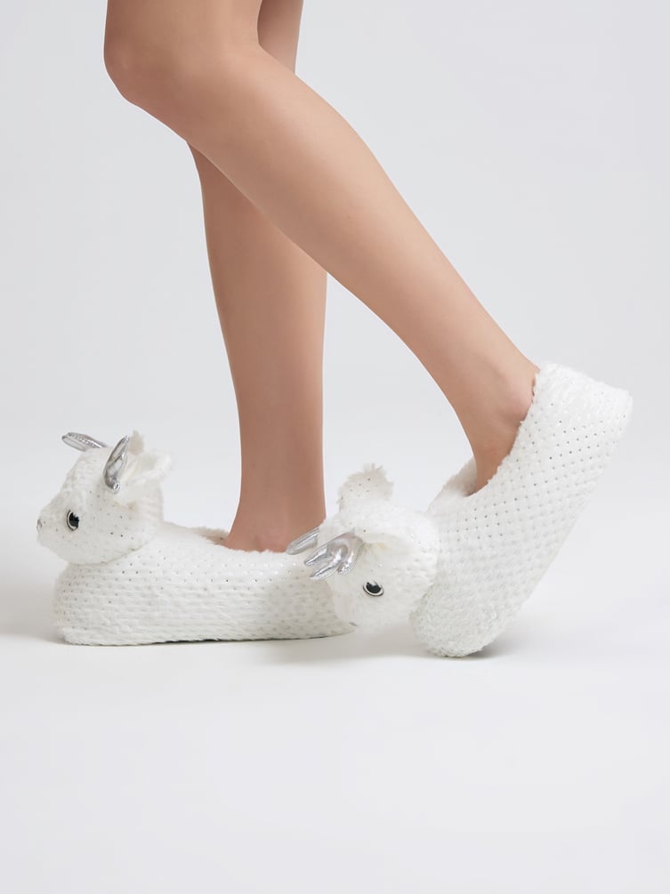 Объемные тапочки олени с рогами