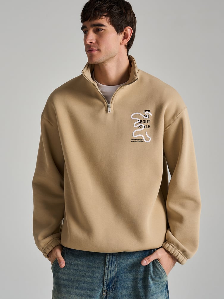 Теплая толстовка с высоким горлом и начесом