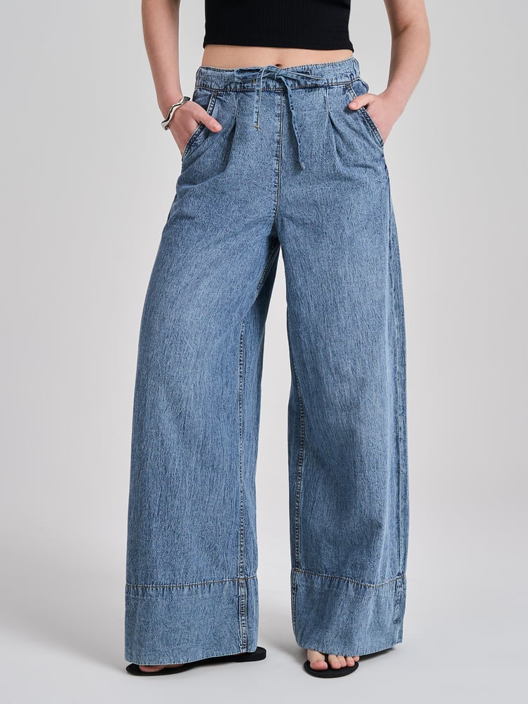 Джинсы широкие летние на резинке