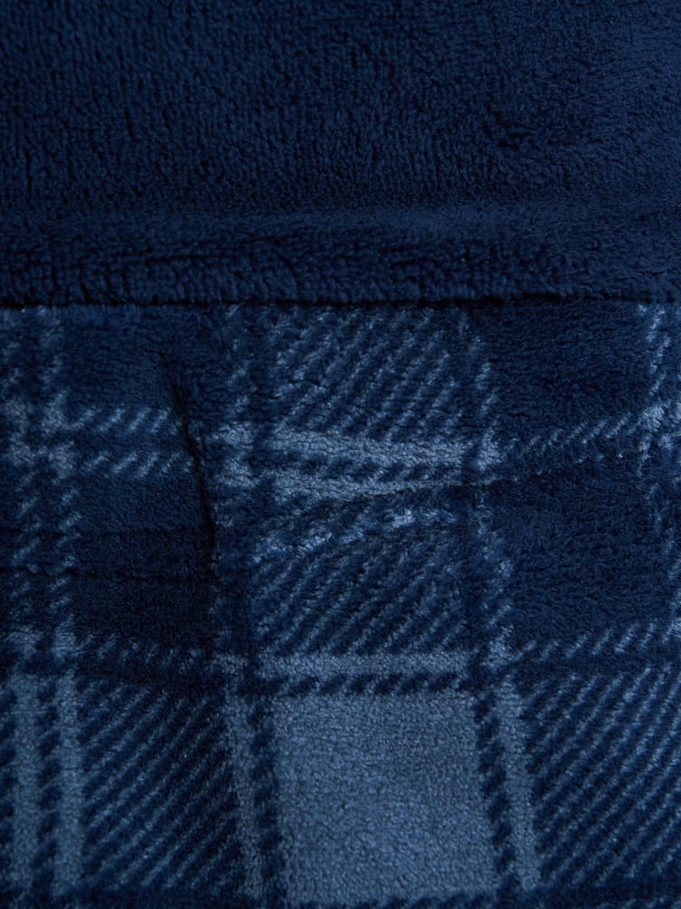 Пижама плюшевая с лонгсливом и брюками в клетку