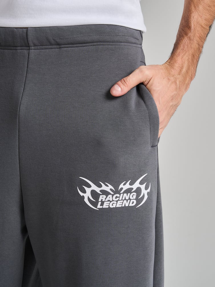 Теплые брюки оверсайз с надписью и начесом