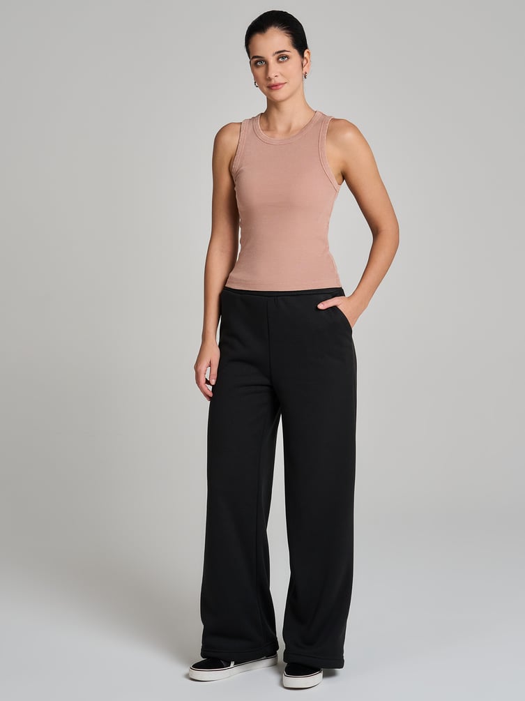 Майка на широких бретелях с вареным эффектом