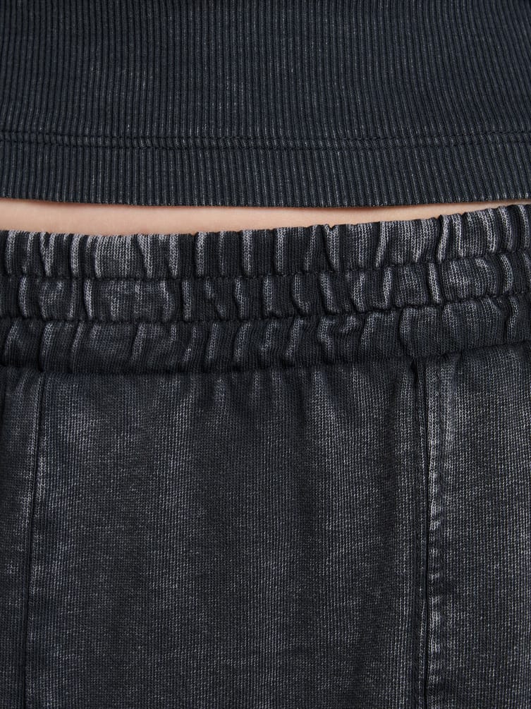 Брюки джоггеры с вареным эффектом