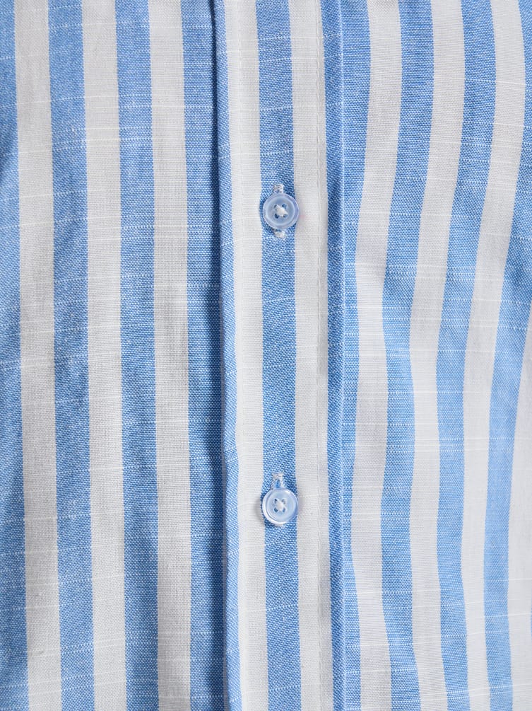 Плотная классическая рубашка в полоску
