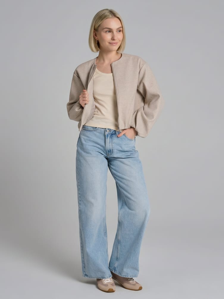 Майка на широких бретелях с вареным эффектом