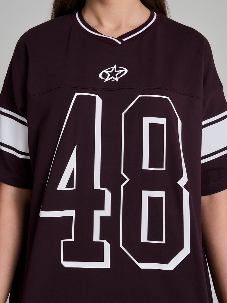 Спортивная футболка с надписью