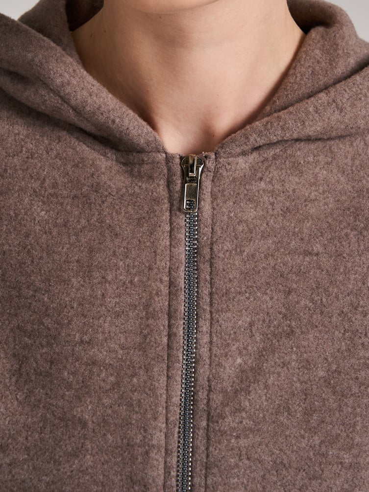 Толстовка с капюшоном трикотажная