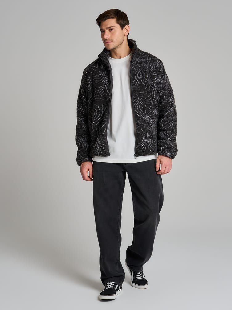 Широкие повседневные джинсы