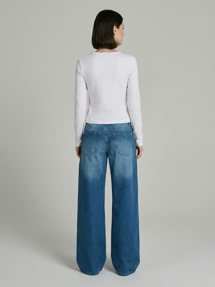 Джинсы бойфренды широкие