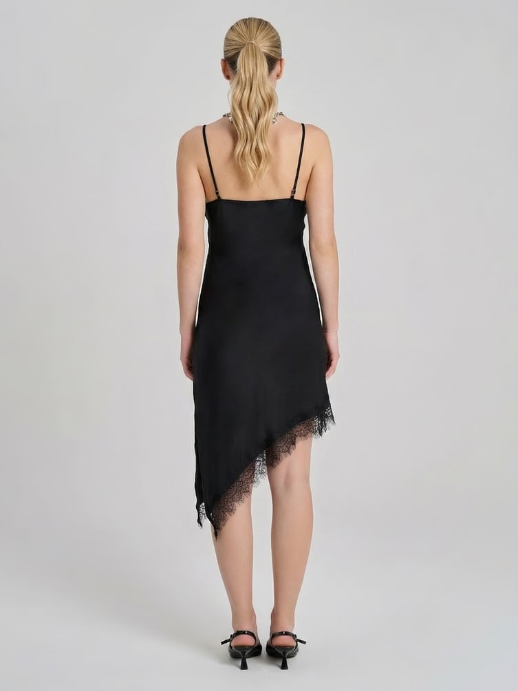 Платье-комбинация с кружевом