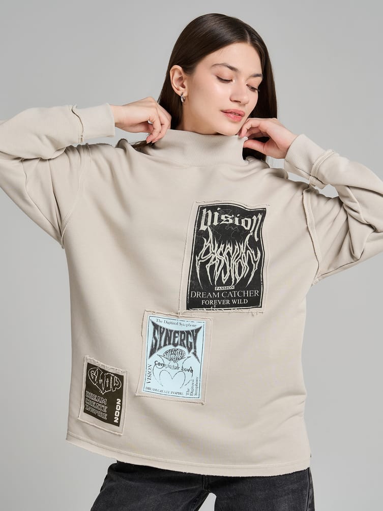 Свитшот в стиле гранж с необработанными краями