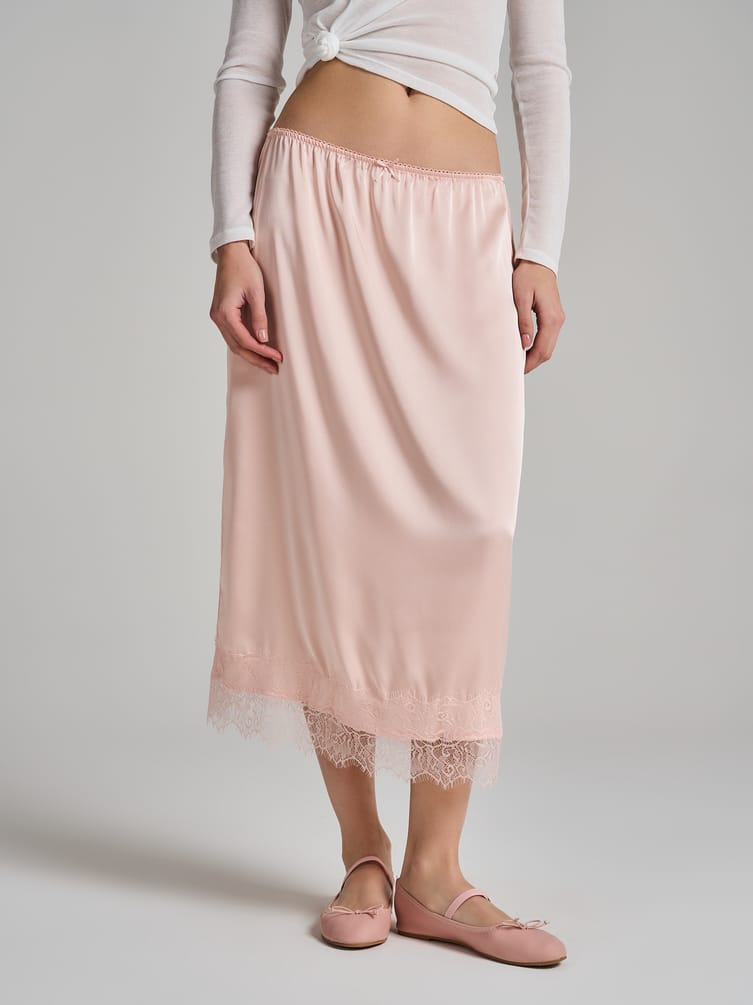 Юбка миди атласная с кружевом в бельевом стиле