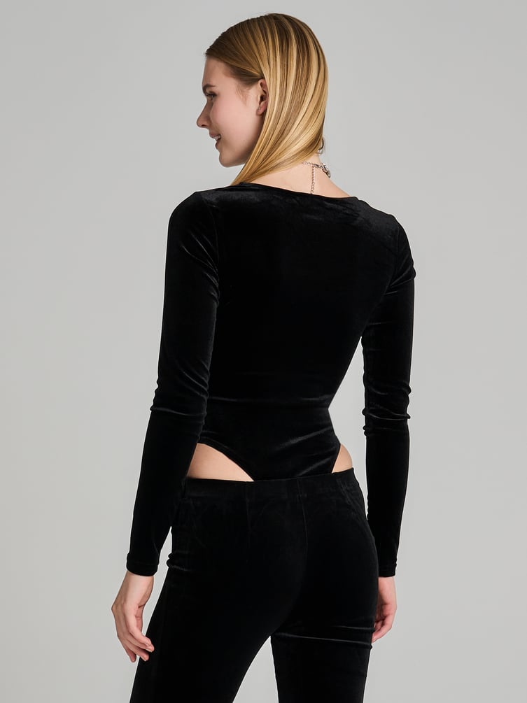 Боди бархатное с драпировкой на талии