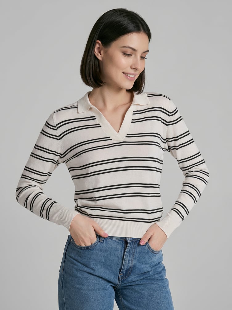 Пуловер трикотажный в полоску