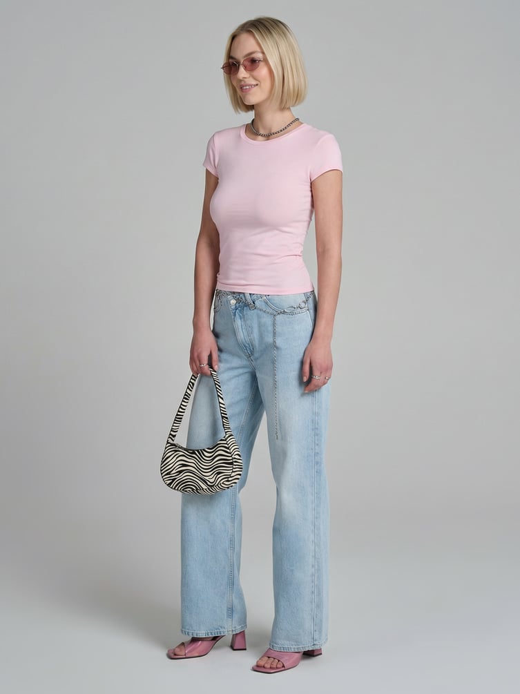 Футболка приталенная с коротким рукавом