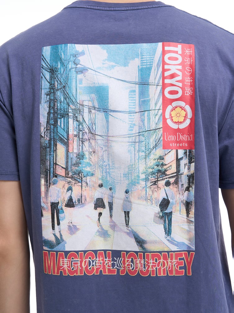 Футболка с принтом Токио на спине