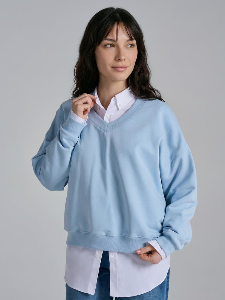 Свитшот с V-образным вырезом