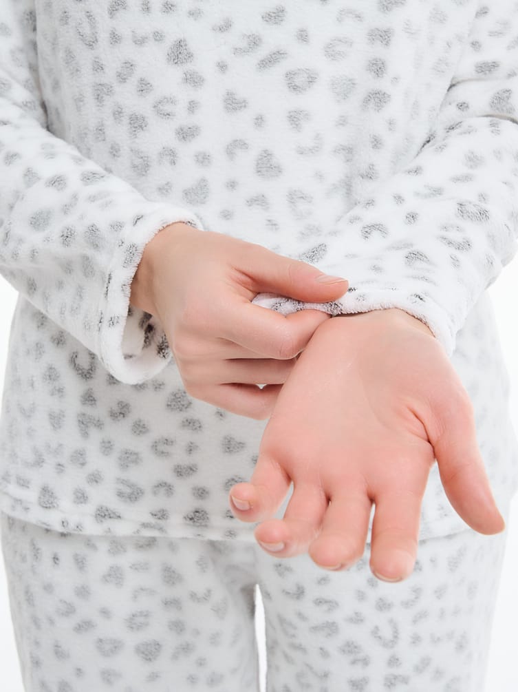 Плюшевая пижама с лонгсливом и брюками