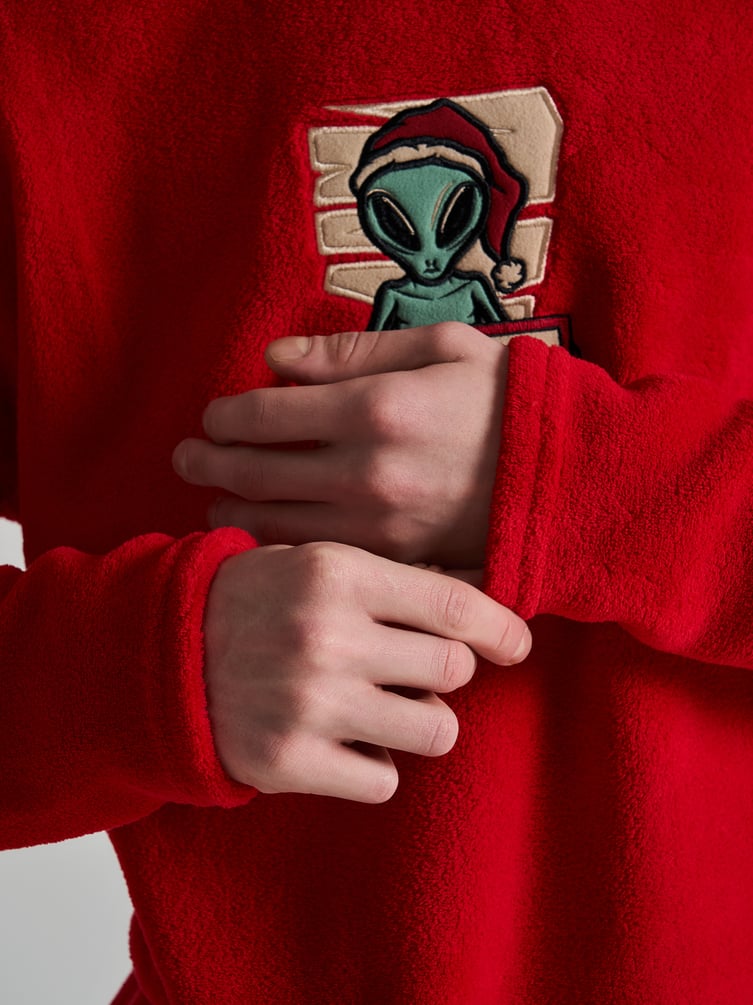 Новогодняя плюшевая пижама с вышивкой