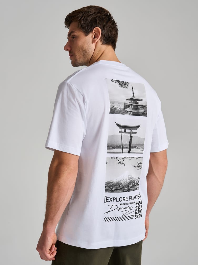 Футболка с японским принтом на спине