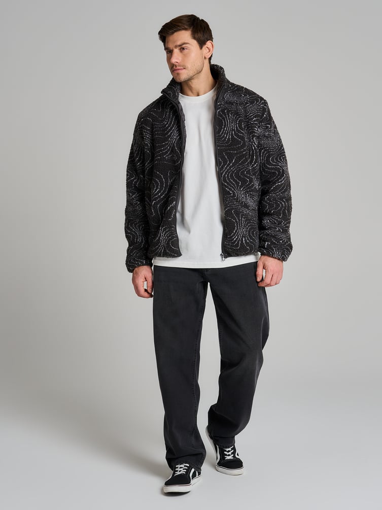 Широкие повседневные джинсы