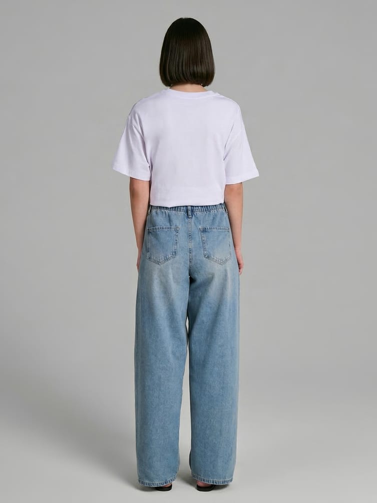 Широкие джинсы на резинке