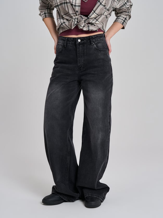 Джинсы широкие