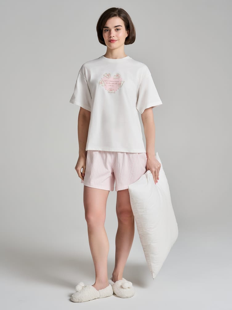 Хлопковая пижама с принтом и шортами