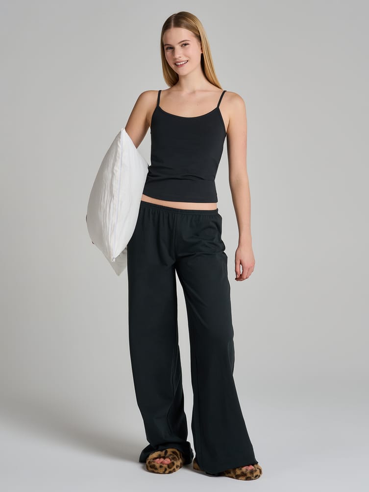 Пижама из хлопка с майкой и брюками