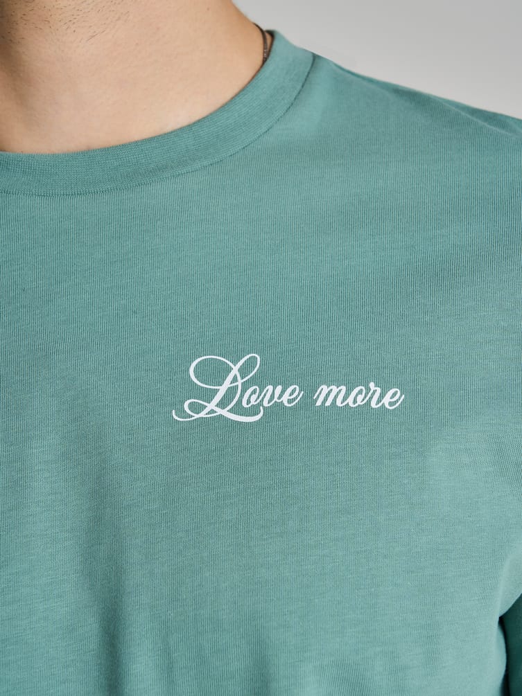 Футболка облегающая с надписью