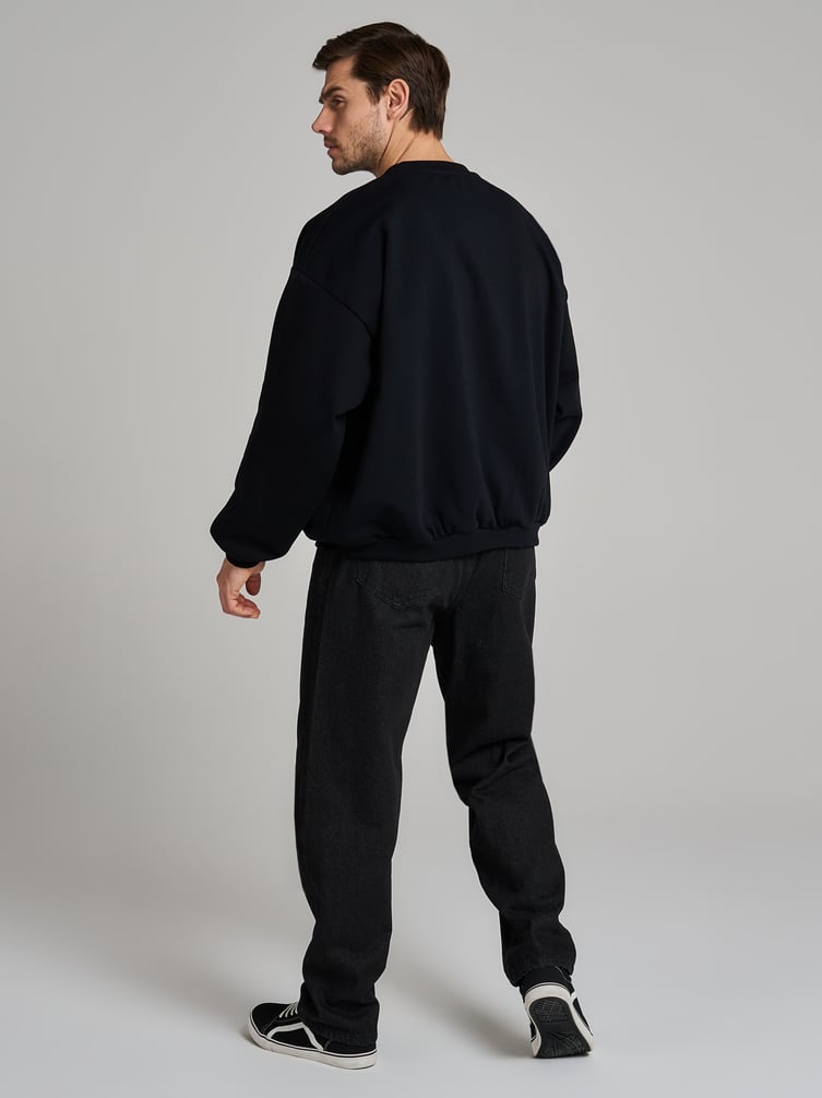 Свитшот оверсайз с надписью