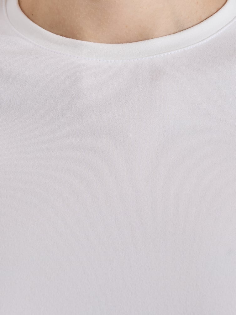 Футболка приталенная с коротким рукавом