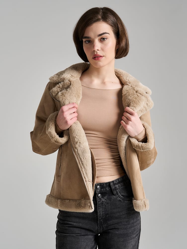 Лонгслив из вискозы с драпировкой