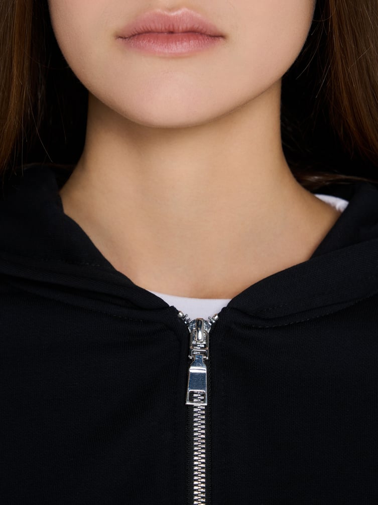 Укороченная зипка оверсайз на молнии с капюшоном и начесом