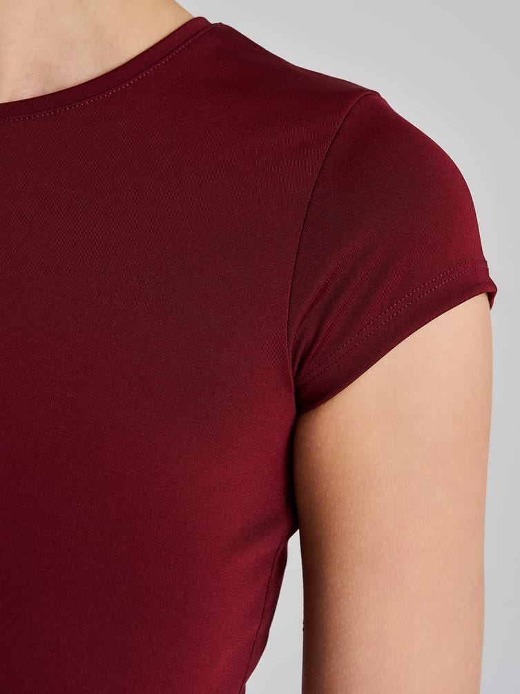 Облегающая футболка