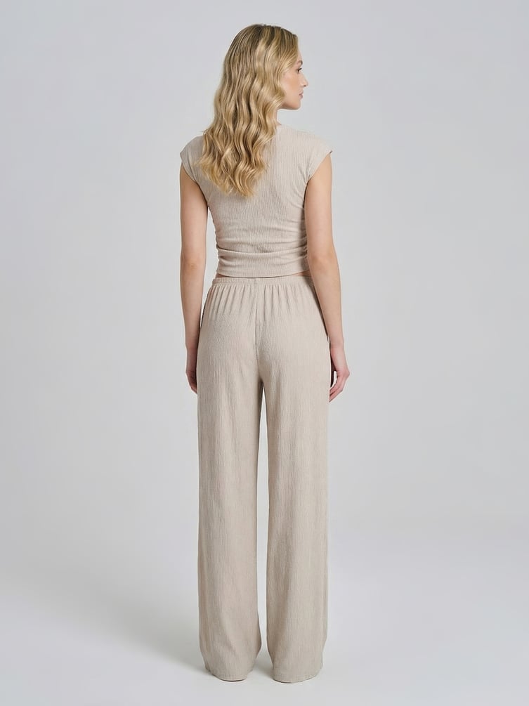 Брюки прямые из жатой ткани