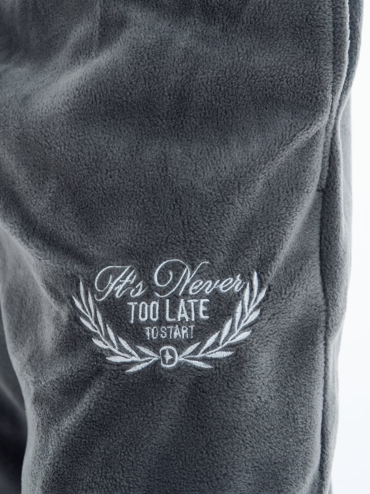 Пижама плюшевая теплая с брюками