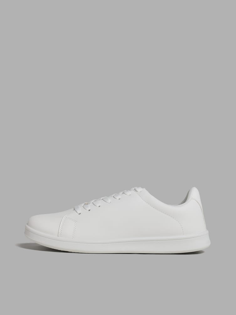 Кроссовки низкие спортивные