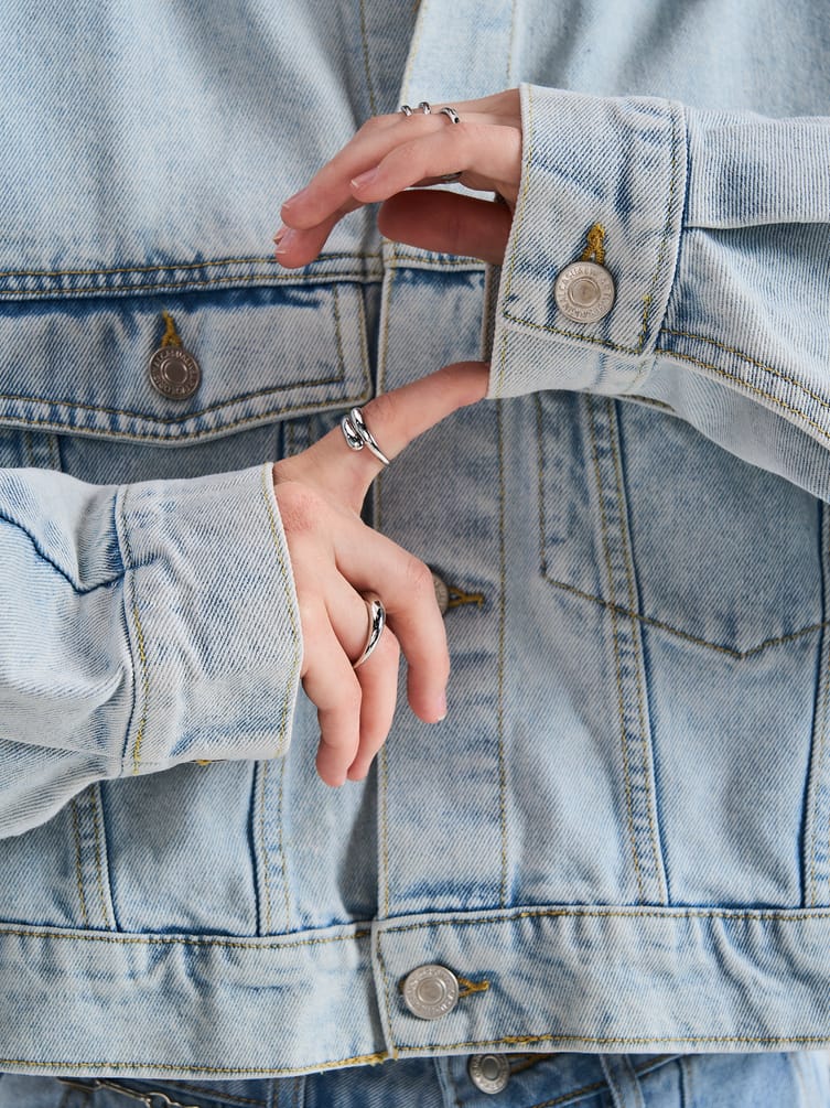 Куртка джинсовая оверсайз укороченная