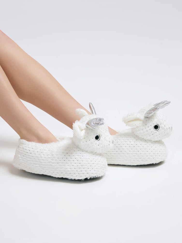 Объемные тапочки олени с рогами