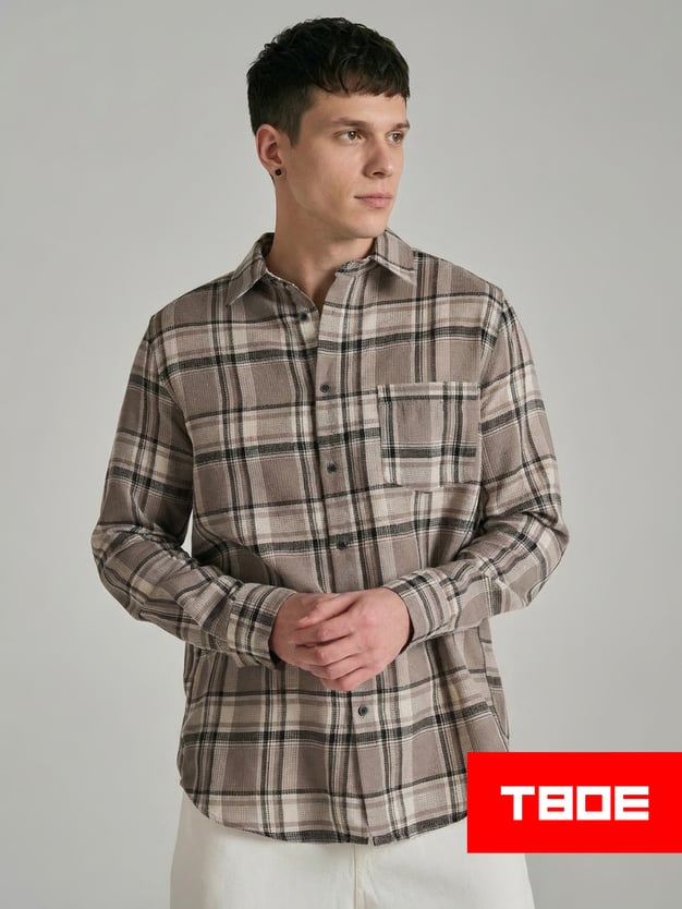 Рубашка в клетку с длинным рукавом