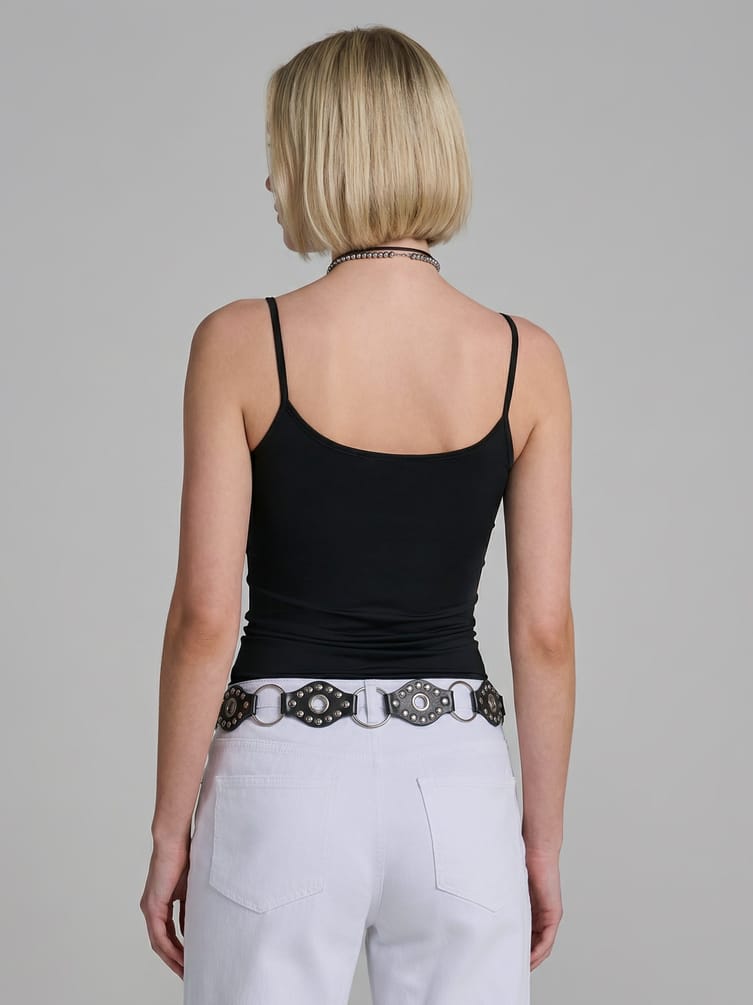 Топ на тонких бретелях