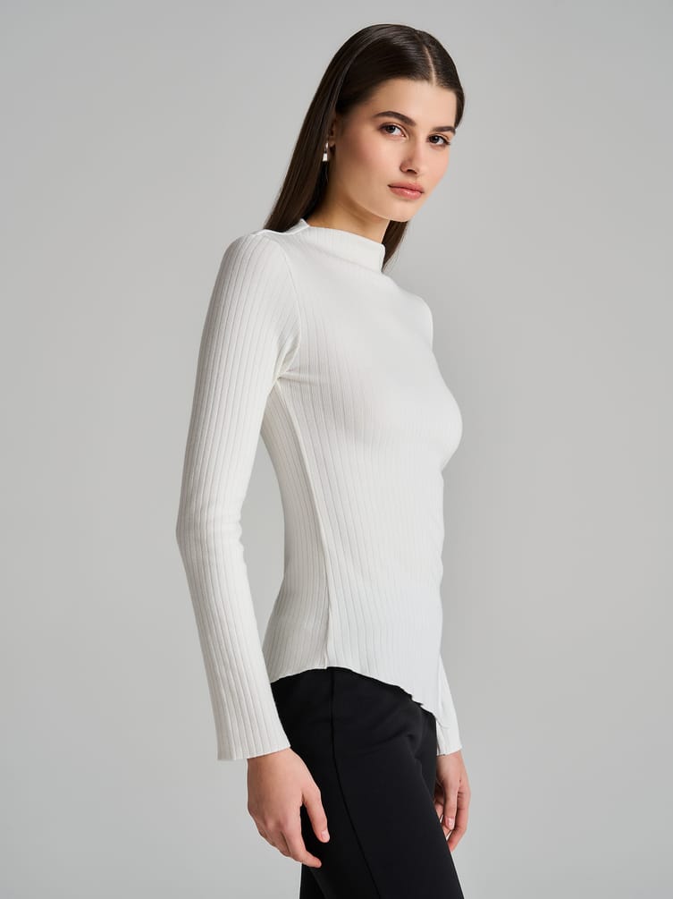 Лонгслив асимметричный в рубчик