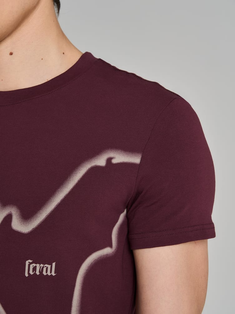 Футболка облегающая с принтом летучей мыши